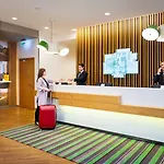 - Centre By Ihg Varsóvia