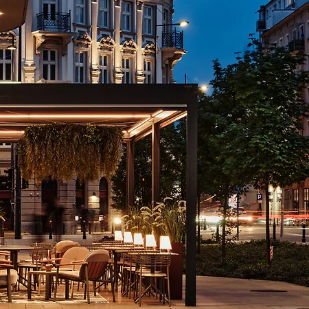 - Centre By Ihg 4* Varşova