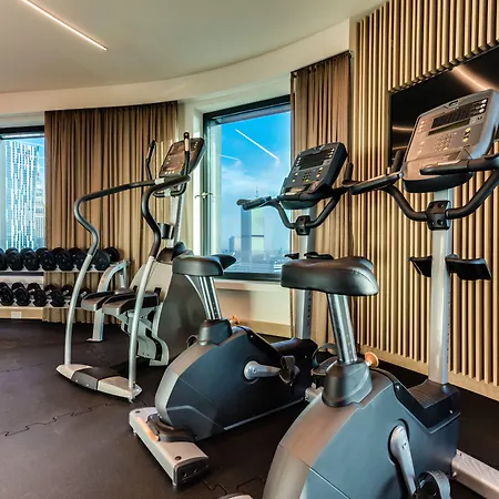 Hotel - Centre By Ihg 4*
