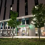 - Centre By Ihg Otel