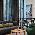Hotel - Centre By Ihg 4*