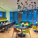 - Centre By Ihg Otel