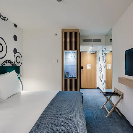 Otel - Centre By Ihg Varşova