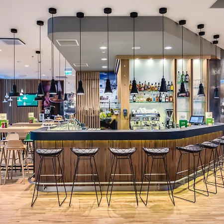 Otel - Centre By Ihg Varşova