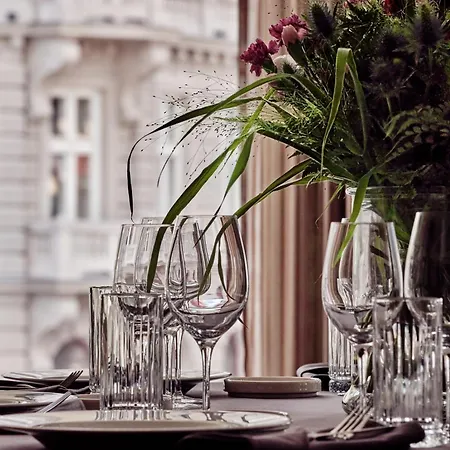 هوليداي إن - سيتي سنتر فندق