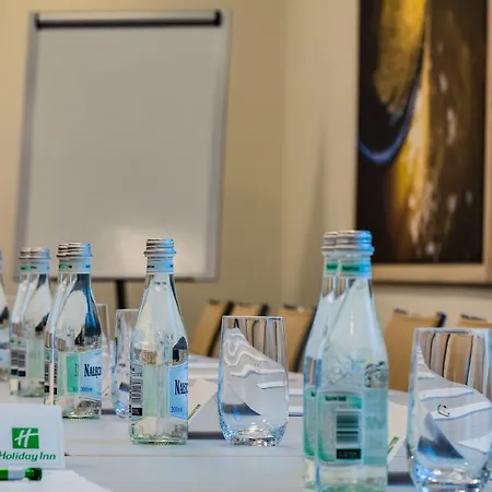 هوليداي إن - سيتي سنتر 3* وارسو