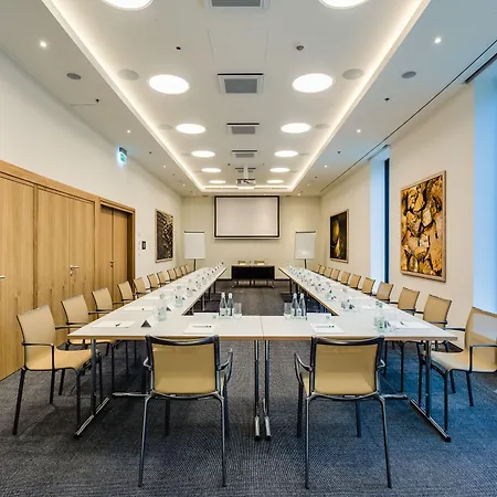- Centre By Ihg