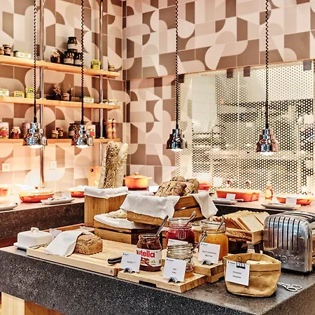 - Centre By Ihg 3* Varşova