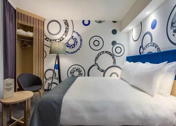 Hotel - Centre By Ihg