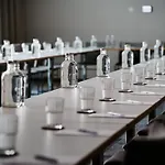 酒店 假日酒店 - 华沙​​市中心 4*