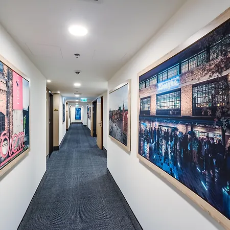 מלון - Centre By Ihg ורשה