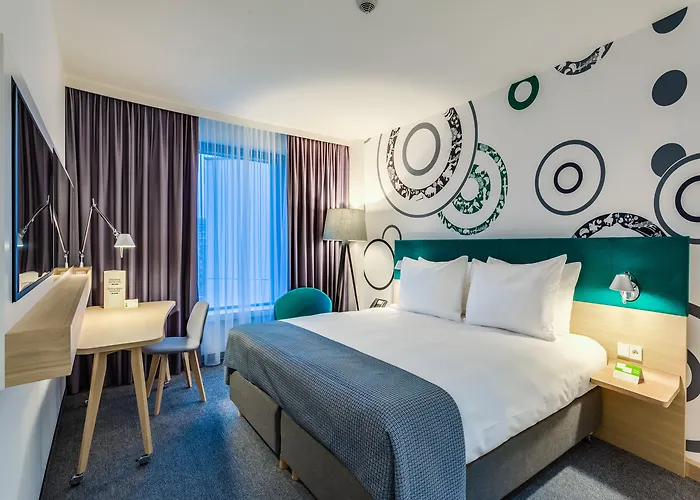 - Centre By Ihg Hotel