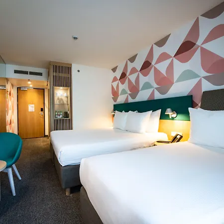 - Centre By Ihg Warszawa