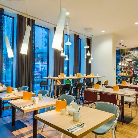 - Centre By Ihg Hotel Warschau