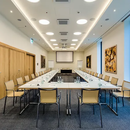 - Centre By Ihg 3* Warschau