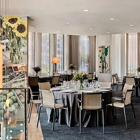 - Centre By Ihg 3* Warschau