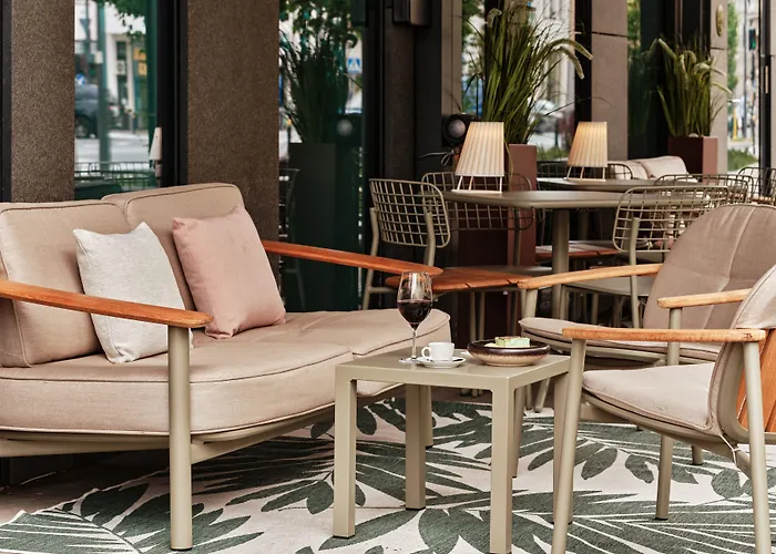 Hotel - Centre By Ihg